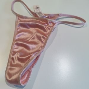 Victoria's Secret Medium NWT VTG Liquid Second Skin Satin V-String Thong